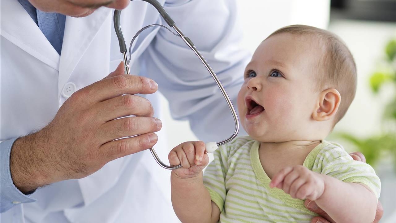 Consulta privada con pediatra neonatólogo